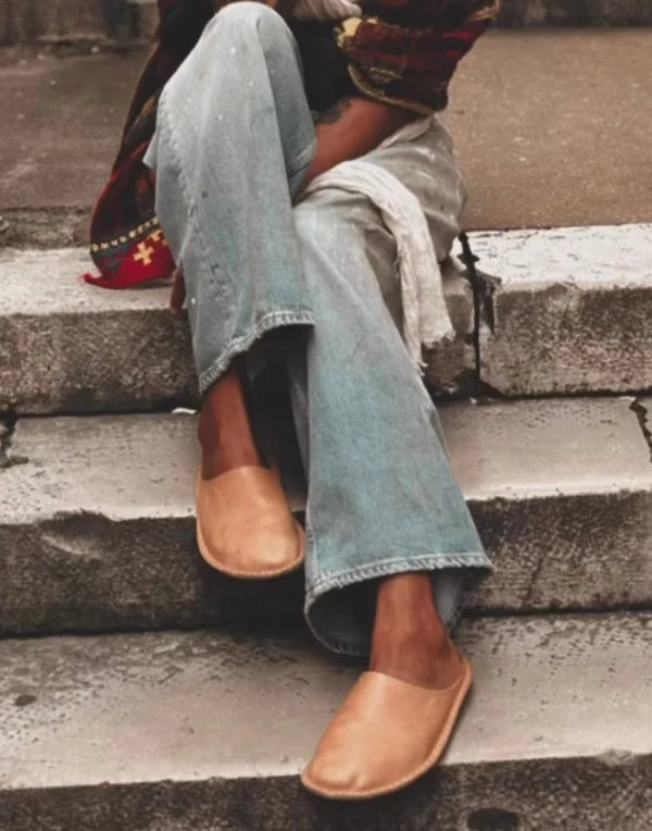 ROMA LEATHER